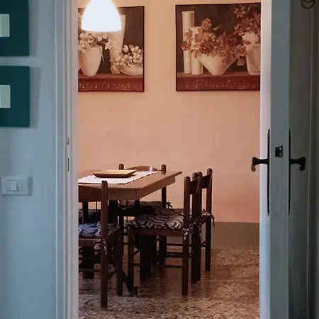 Apartment A Pochi Passi Dalla Splendida Spiaggia Del Golfo Di Follonica