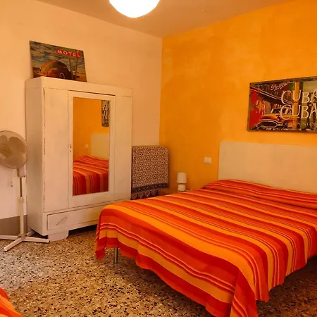 A Pochi Passi Dalla Splendida Spiaggia Del Golfo Di Follonica Apartment *