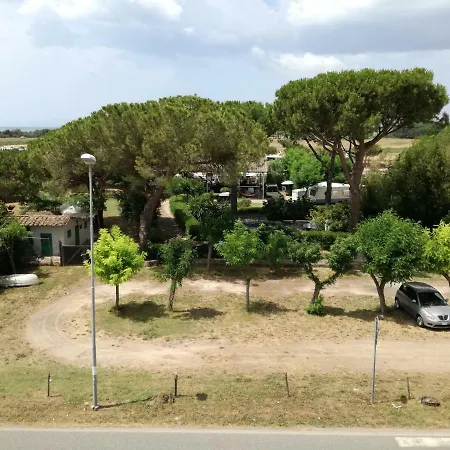 Apartment A Pochi Passi Dalla Splendida Spiaggia Del Golfo Di Follonica