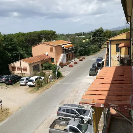 A Carbonifera A Pochi Passi Dalla Splendida Spiaggia Del Golfo Disponibilità Settimanale Da Sabato A Sabato Appartamento